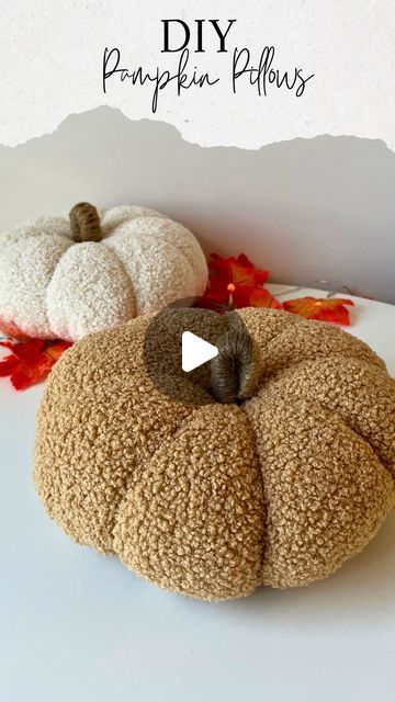 How To Make A Stuffed Pumpkin, Pumpkin Cushion, Pumpkin Pillow, Funny Christmas Cards, Jute Rope, Halloween Inspiration, Cozy Vibes, Glue Gun, Hot Glue Gun