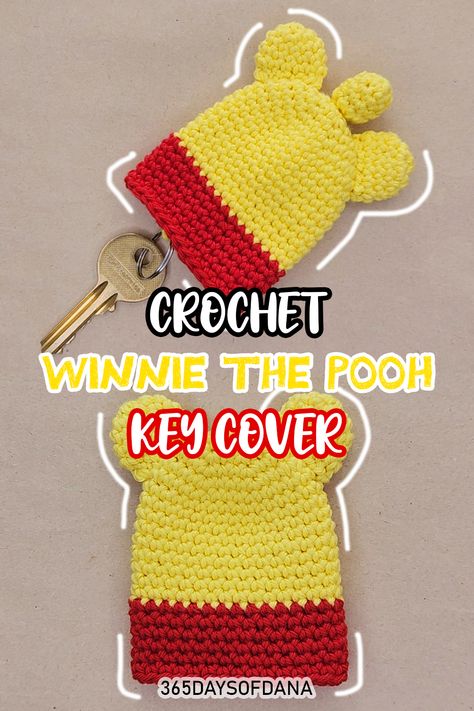 A detailed crochet tutorial for a Winnie the Pooh key cover. Great for beginners. Crochet Key Holder Pattern, Crochet Key Cozy Pattern Free, Crochet Key Fob Cover, Crochet Key Fob Cover Free Pattern, Crochet Key Holder Pattern Free, Crochet Key Cover Free Pattern, Crochet Key Holder, Winie The Pooh, Winnie Poo