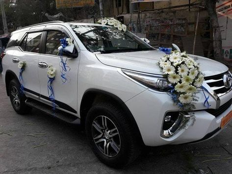 Car Fortuner, Fortuner Car, Bridal Car, Wedding Car Hire, Wedding Car Decorations, Bear Wedding, Wedding Transportation, Car Deco, Beautiful Wedding Decorations