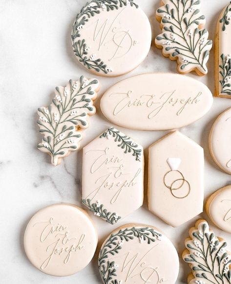 Modern Minimalistic Wedding, Engagement Party Cookies, Wedding Cookies Decorated, Wedding Biscuit, Wedding Shower Cookies, Anniversary Cookies, Engagement Cookies, Bridal Cookies, Wedding Cake Cookies