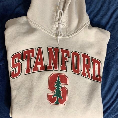 Olive Smith The Love Hypothesis, Stanford Hoodie, Olive Smith, Harvard Hoodie, University Inspiration, Crewneck Outfit, Plants Watercolor, The Love Hypothesis, Love Hypothesis