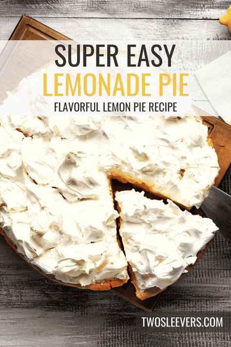 Refresh your dessert repertoire with this luscious No Bake Lemonade Pie! Lemon Icebox Pie With Frozen Lemonade, Lemonade Pie No Bake, Lemon Ice Box Pie Recipe, Limeade Pie, Frozen Lemonade Pie, Lemonade Pie Recipe, Ice Box Pie, Lemon Icebox Pie, Lemonade Pie