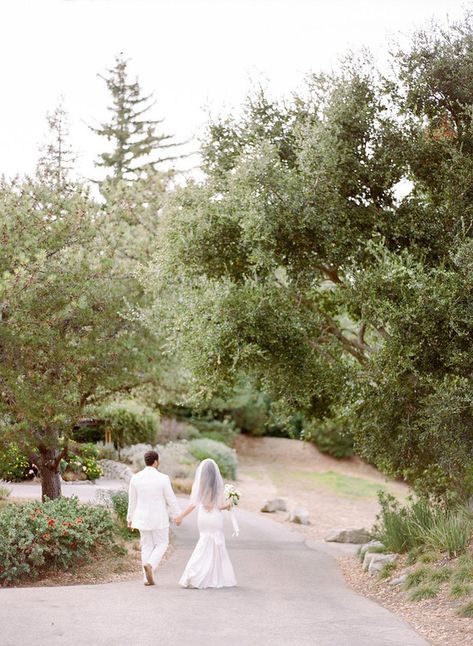 Post Ranch Inn Elopement.  • Photography by The Why We Love - Danielle & Kevin Snelson  • #postranchinn #sierramarpostranchinn #100layercake #thewhywelove Post Ranch Inn, Wedding Party Ideas, 100 Layer Cake, Elopement Wedding, Elope Wedding, Elopement Photography, Elopement, Wedding Party, Party Ideas