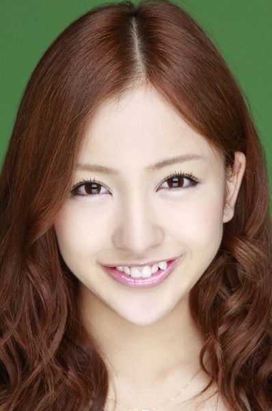 Itano Tomomi, Tomomi Itano, Crooked Teeth, Teeth Braces, Light Stick, Japanese Store, Big Forehead, Healthy Smile, Uzzlang Girl