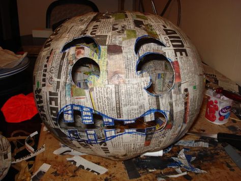 Pumpkin Head Tutorial, Paper Mache Costume Head, Paper Mache Pumpkin Head Mask, Pumpkin Head Paper Mache, How To Make A Pumpkin Head, Paper Mache Pumpkin Head Costume Diy, Diy Pumpkin Head Mask, Pumpkin Head Costume Diy, How To Make A Pumpkin Head Costume