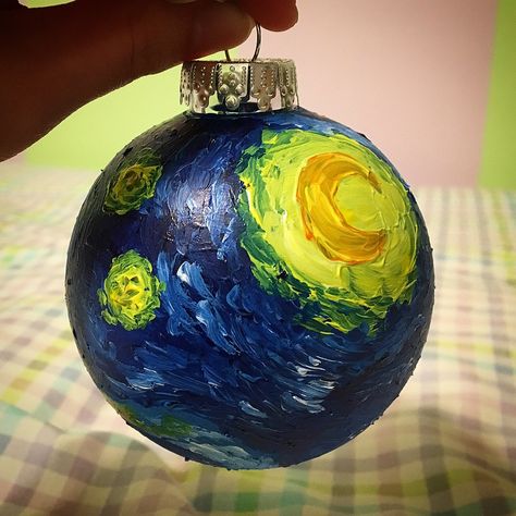 Starry Night Ornament, Van Gogh Christmas Tree, Starry Night Christmas Tree, Diy Ornament Painting, Van Gogh Christmas, فنسنت فان جوخ, Van Gogh Gifts, Night Jar, Starry Night Art