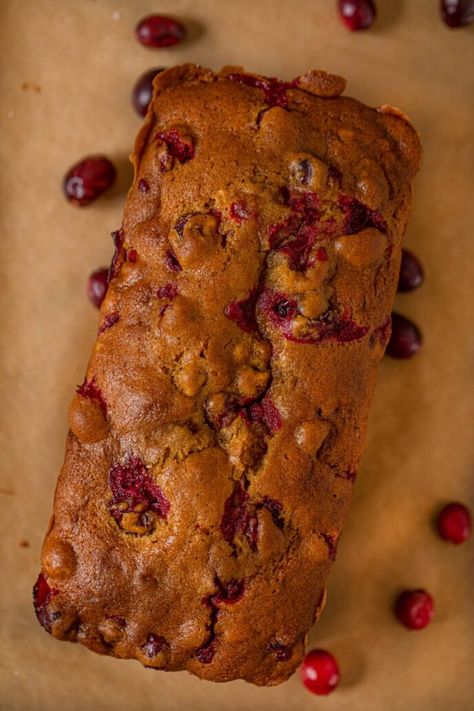 Pumpkin Cranberry Bread is the perfect holiday dessert bread with fresh cranberries, orange juice and ginger. | #pumpkin #cranberry #holidays #dessert #baking #brunch #cake #dinnerthendessert Banana Cranberry Bread, Vanilla Icing Recipe, Pumpkin Cranberry Muffins, Pumpkin Cranberry Bread, Cranberry Bread Recipes, Gingerbread Loaf, Pumpkin Chip, Cinnamon Roll Monkey Bread, Pumpkin Banana Bread