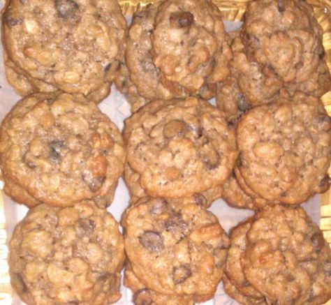 These are great cookies and easy. My picky son loves them. If you dont have butter you can substitute 7/8 cup oil. Oat Granola Recipe, Granola Cookies, Cereal Cookies, Easy Granola, Diet Cookies, Baby Cereal, Granola Cereal, Make Food, Iron Rich Foods