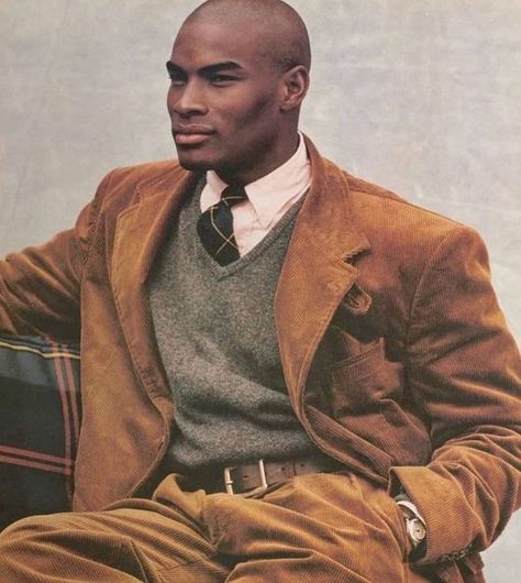 CAST & LANE on Instagram: “#menswear #ootdstyle #ootd #fashionphotography #ootdmen #vintagestyle #classicmenswear #moodboard #sartorialist #menfashionpost #stylish…” Office Objects, Motif Soutache, Tyson Beckford, Fashion Models Men, Ivy Style, Ralph Lauren Style, Sharp Dressed Man, Mode Masculine, Black Man