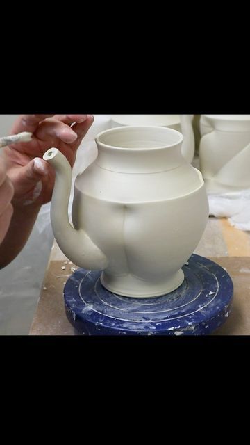 Love in Pottery on Instagram: "by @mikestumbras. Adding Handbuilt Spouts to Teapots. I like to use slabs on the stiffer side when I hand build spouts. Here I show the plastic drape method to bend them into a pretty extreme curve without any cracking. You can see the shape of my template and how I attach them in this video. I add the spouts before handles and knobs because it is easier to balance the visual weight with the other components later. FOLLOW👉 @loveinpottery for more pottery contents Pottery Handles, Slab Ceramics, Hand Built Pottery, Pottery Techniques, Ceramic Studio, Contemporary Ceramics, Ceramic Artists, Clay Creations, Hand Built