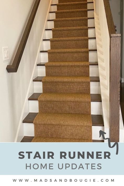 Mads & Bougie - Stair Runner Home Renovation Carpet Stair Runner, One Chicago, Types Of Stairs, Sisal Rugs, Diy Home Projects, Old Carpet, Diy Stairs, Home Renovations, Home Carpet