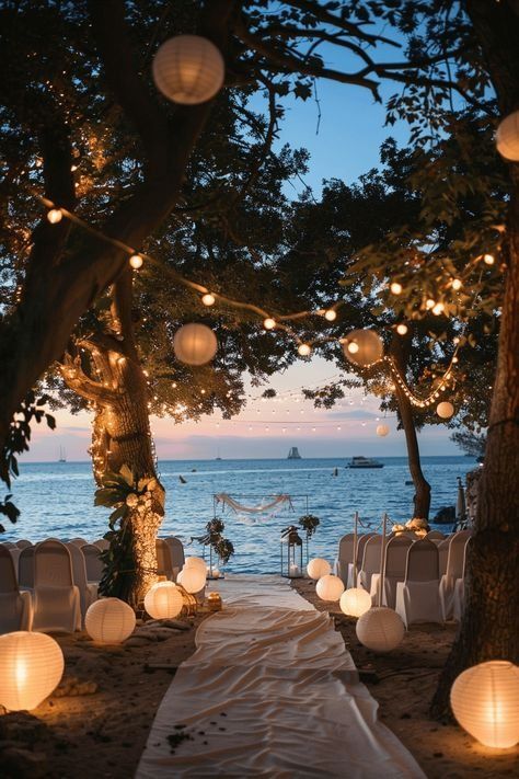 Wedding Decorations Beach Theme, Beach Wedding Evening, Bohemian Theme Wedding Decor, Sunset Wedding Ceremony Outdoor, Romantic Beach Wedding Ideas, Bohemian Beach Wedding Ideas, Wedding Near Beach, Wedding Theme Ideas Beach, Beach Wedding Celebration