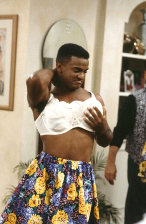 He’s not scared of getting in touch with his feminine inside. | 43 Reasons Why We Should All Be More Like Carlton Banks Carlton Banks, Fresh Prince Of Bel Air, Prince Of Bel Air, Fresh Prince, Bel Air, Banks, A Man, Prince, White