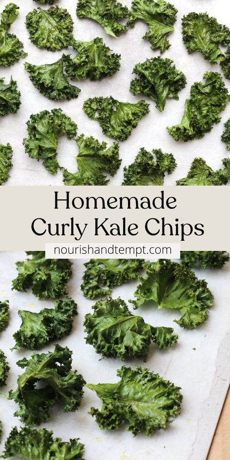 Kale chips fresh out of the oven. They're on a baking tray and have crispy edges. Curly Kale Recipes, Healthy Kale Chips, Cheesy Kale Chips, Homemade Kale Chips, Kale Chips Recipe, Fried Kale, Curly Kale, Kale Chips Baked, Kale Chip Recipes