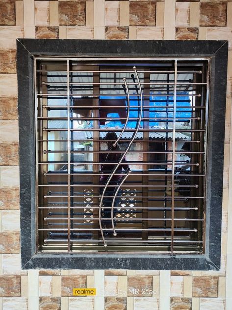 Windows Steel Grill Designs, Khidki Design New, Khidki Design, Steel Window Grill Design, Indian Window Design, Steel Grill Design, Iron Window Grill, Modern Window Design, Pintu Interior