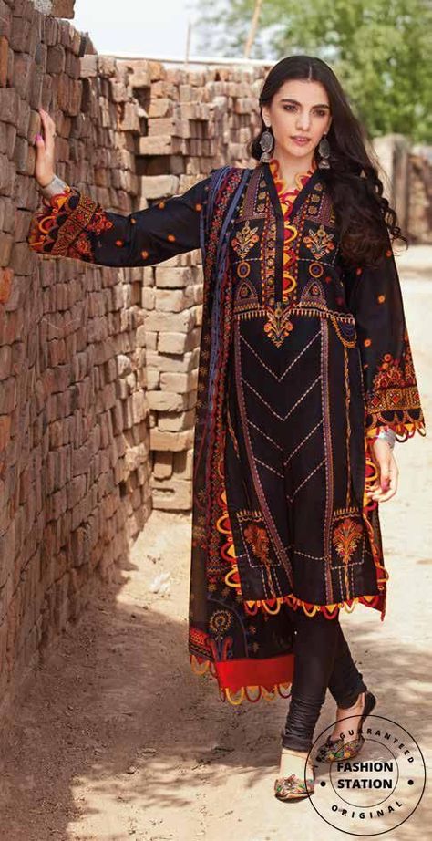 Gota Patti Suits, Summer/fall Outfits, Suit Pakistani, Pakistani Clothes Online, Girls Designer Dresses, New Kurti Designs, New Kurti, Lawn Suit, 10 March