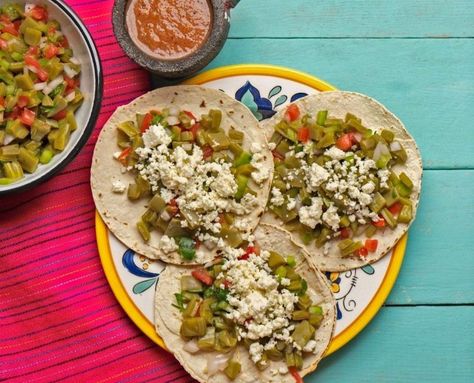 Nopales Recipe, Cactus Tacos, Cactus Recipe, Cactus Salad, Salad Taco, Vegetarian Tacos, Healthy Benefits, Taco Recipes, More Love