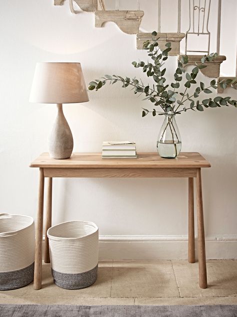 Concrete table lamp from Cox&Cox | Hallway Ideas | Interior Design | Real Homes White Hallway, Hall Console, Concrete Table Lamp, Small Hall, Scandinavian Furniture Design, Oak Console Table, Console Table Decorating, Hallway Console, Hal Decor