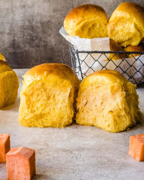 Buttery-Soft Sweet Potato Dinner Rolls (Overnight Recipe) - Kickass Baker Sweet Potato Rolls In Bread Machine, Sweet Potato Yeast Rolls, Pioneer Woman Sweet Potato Rolls, Sweet Potato Dinner Rolls, Dinner Rolls Overnight, Pioneer Woman Sweet Potatoes, Potato Dinner Rolls, Potato Rolls Recipe, Sweet Potato Rolls