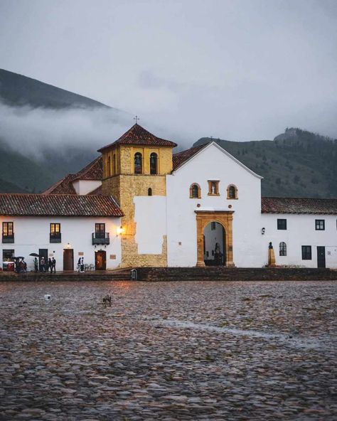 Villa de Leyva, Boyacá: Qué hacer 2023 | Travelgrafía Bat, Villa, Mural, House Styles, Travel, Villa De Leyva