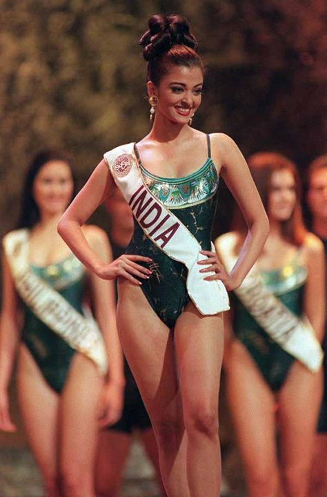 Aishwarya Rai of India during the swimsuit parade of the finals for Miss World 1994 in Sun City in November. سلمى حايك, Dhoom 2, माधुरी दीक्षित, Aishwarya Rai Pictures, ऐश्वर्या राय, Aishwarya Rai Photo, Miss India, Aishwarya Rai Bachchan, Mangalore