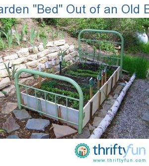 This is an old metal bed frame of my sister-in-law's that she was selling at our 3 family garage sale for $3.00. I had always wanted a "flower bed" but decided to make a "salad bed instead". Metal Headboards, Picnic Shelter, Octopus Garden, Old Bed Frames, Tire Garden, Industrial Room, Balcony Gardening, Garden Flower Beds, Vegetable Garden Planning