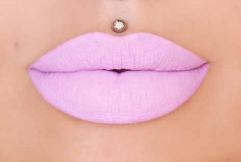 Our Ultra Satin Lipsticks apply smooth and are fully opaque. They Last long with High End Formula. Cruelty Free & Vegan. Our products are free from any animal derived ingredients and we do not test on animals. Made in USA. Lip Balm Tin, Lip Art Makeup, Tutorials Makeup, Diy Beauty Treatments, Beauty Glazed, Beautiful Lipstick, Lipstick Kit, Lip Beauty, Satin Lipstick