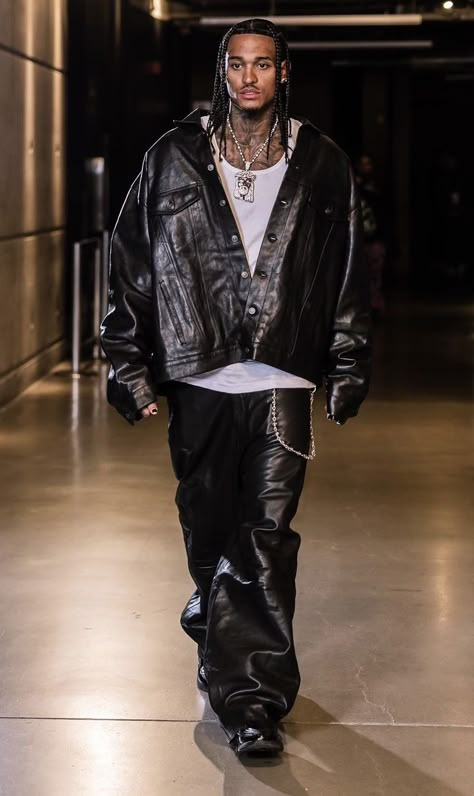 Modern Rockstar Outfit Men, Leather Outfit Men, Rockstar Style Men, Rockstar Outfit Men, Asap Rocky Outfits, Mens Fits, Jordan Clarkson, Rock Star Outfit, Rockstar Style