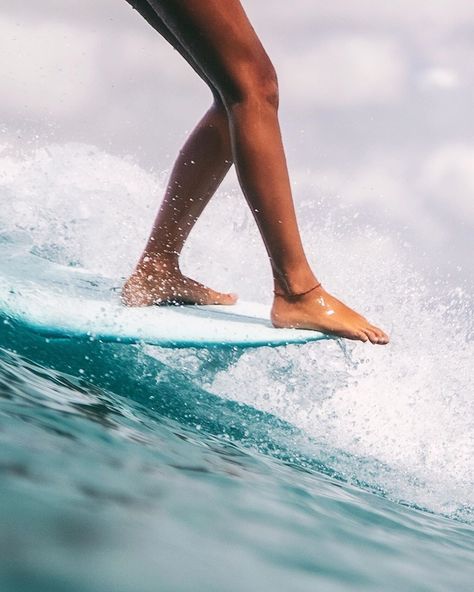 The Surf Slab Surfer Aesthetic, Surfer Vibes, Surfer Lifestyle, Surfing Aesthetic, Billabong Womens, Surf Aesthetic, Surf Vibes, Surfing Pictures, Surf Lifestyle