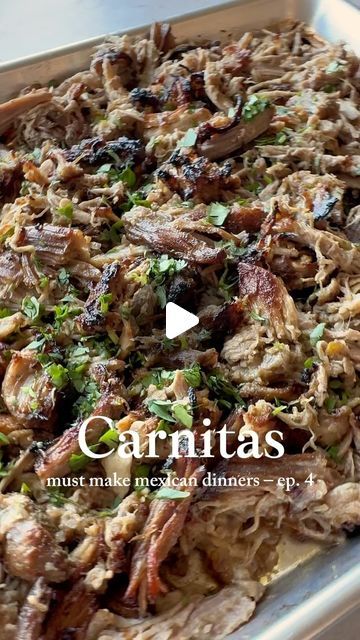 How To Make Carnitas, Making Tacos, Mexican Dinners, Pork Entrees, Easy Slow Cooker Chicken, Carnitas Recipe, Slow Cooked Pork, Pork Shoulder Roast, Tacos Burritos