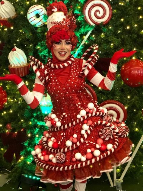 Christmas Candy Costume, Candy Cane Costume Women, Christmas Elf Cosplay, Whoville Characters Costumes, Christmas Characters Costumes, Christmas Characters Dress Up, Christmas Fancy Dress Ideas, Christmas Character Costumes, Whoville Costumes