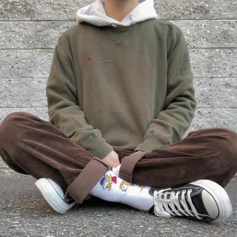 Soft Boy Outfits, Boys Fits, Trendy Boy Outfits, Teen Boy Outfits, Street Style Outfits Men, Mens Outfit Inspiration, Mens Fashion Streetwear, Stylish Mens Outfits, Swaggy Outfits