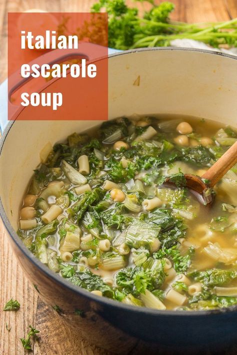 Escarole And Beans Soup, Bean Soup Crockpot, Escarole Recipes, Escarole Soup, Cannellini Beans Recipes, Chicken Broth Soup, Healthy Vegan Dinner Recipes, Homemade Soup Recipe, Ham And Bean Soup