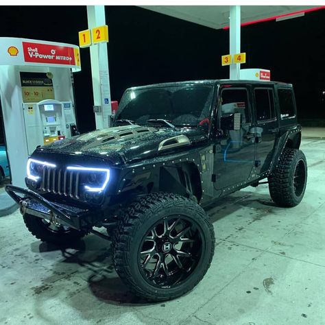 Jeep Wrangler Custom Jeep Wrangler Unlimited, Wrangler Mods, Black Jeeps, Best Jeep, Custom Jeep Wrangler, Jeep Mods, Black Jeep, Lifted Jeep, Dream Cars Jeep