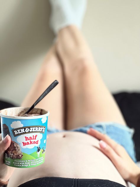 Half Baked Maternity Photo, Half Baked Maternity, 20 Week Pregnancy Photos, Half Baked Pregnancy Photo, Belly Pics, 20 Weeks Pregnant, Pregnancy Pics, Cute Pregnancy Pictures, Pregnancy Pictures