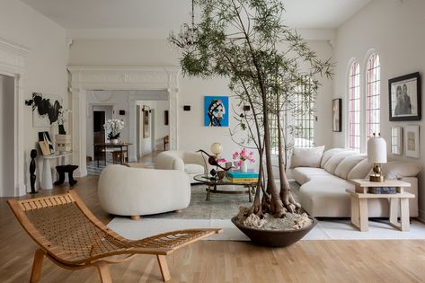 F5: Brigette Romanek Loves Alaia Dresses, Soulful Books + More Brigette Romanek, Studio Interior Design, Spanish Style Home, Design Salon, Diy Office, Simple Room, Demi Moore, Studio Interior, Casual Home