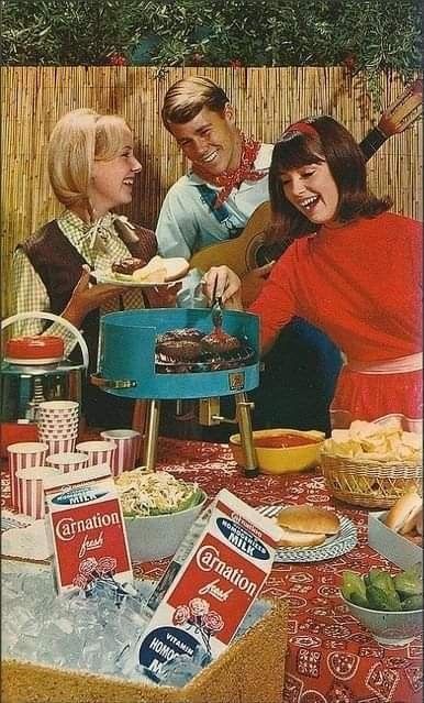 Vintage Bbq Party, 1960s Advertisements, Vintage Meals, Retro Barbecue, 1960s Food, 1960s Advertising, Barbecue Garden, To My Father, Retro Images