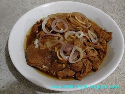 Reel and Grill: Pork Bistek Tagalog (Pork Steak - Filipino Style) Pinoy Bistek Recipe, Pork Bistek, Bistek Tagalog Recipe, Bistek Recipe, Bistek Tagalog, Pork Steak Recipe, Spaghetti With Ground Beef, Easy Pulled Pork, Pork Sirloin