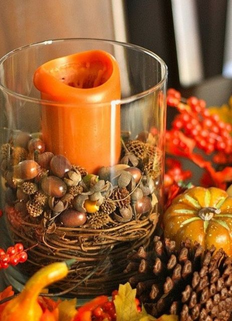 45 Cozy Acorn Décor Ideas For Your Home | DigsDigs Fall Vase Filler, Acorn Decorations, Fall Lantern, Thanksgiving Decorations Diy, Pottery Barn Inspired, Diy Thanksgiving, Fall Deco, Autumn Decorating, Deco Originale