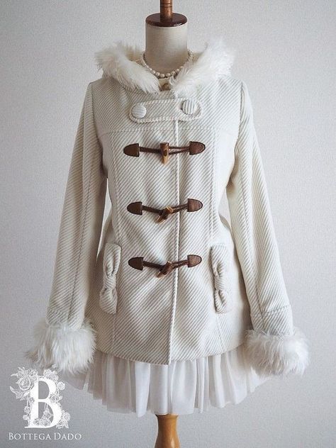 Wooloo Gijinka, Chelsea Daniels, Korean Hoodies, Japanese Vibe, Himekaji Outfits, Lisa Fashion, Women's Winter Coats, Japan Kawaii, Coat Fur