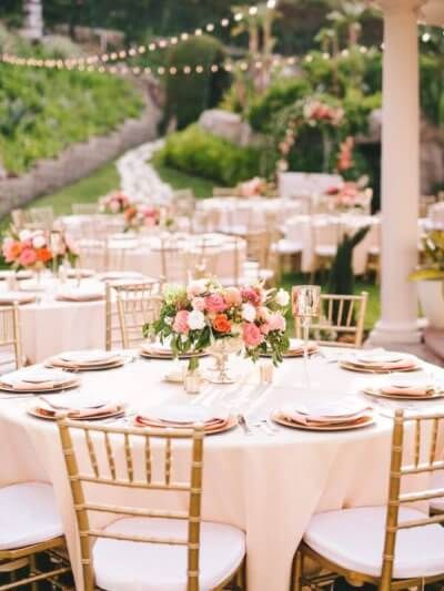 Pink Tablecloth Wedding, Pastel Tablescape, Event Decor Ideas, Party Decorations Table, Romantic Table Setting, Pink Tablecloth, Pink Napkins, Garden Wedding Decorations, Wedding Linens