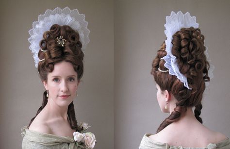 18th Century Hairstyles, 18th Century Wigs, Baroque Dress, Historical Hairstyles, Golden Age Of Piracy, 17th Century Fashion, 18th Century Dress, Old Hairstyles, Curl Styles