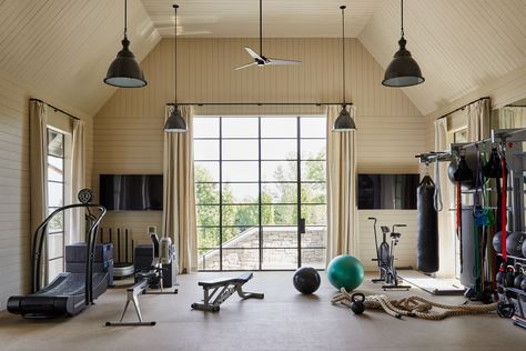 Level up with some entertainment Simple Home Gym, Bill Ingram, Modern Home Gym, Small Home Gym, Suzanne Kasler, Nice Homes, Design Homes, Gym At Home, Minnesota Home