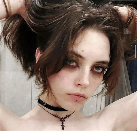 Alt Makeup, Smink Inspiration, Edgy Makeup, Goth Makeup, Grunge Makeup, Hair Reference, Attractive People, Pretty Makeup, Makeup Art