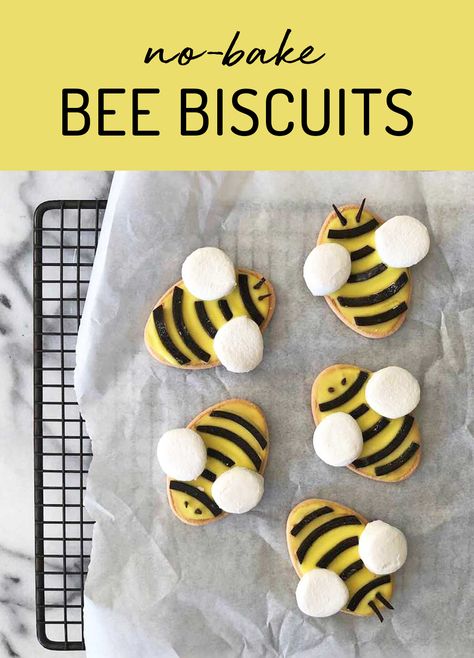 Buzzy bee biscuits to make a great afternoon tea - inspired by our sweet bee print hats. These are just decorated Milk Arrowroot biscuits so no baking required. #kidsinthekitchen #schoolholidays #nobake #cookie Arrowroot Cookies, Arrowroot Biscuits, Biscuit Decoration, Bee Cookies, Food Art For Kids, Edible Crafts, Biscuits Easy, Fondant Cookies, Kids Party Food