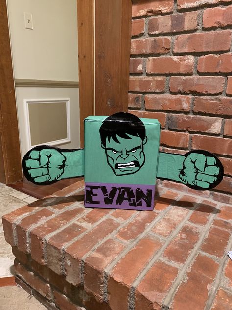 Incredible Hulk Valentine Box Hulk Valentine Box Ideas, Super Hero Valentine Box Ideas, Avengers Valentine Box Ideas, Hulk Valentines Boxes, Superhero Valentines Boxes, Homemade Valentine Boxes, Valentine 2024, Superhero Valentines, Ironman Cake