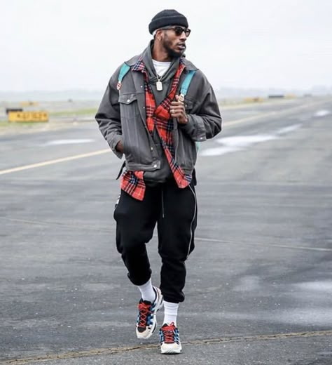 Iman Shumpert Style League Fits League Fits, Mens Street Style Urban, Bae Style, Iman Shumpert, Men Streetwear Fashion, Nba Fashion, Black Men Street Fashion, By Any Means Necessary, Men Street Fashion