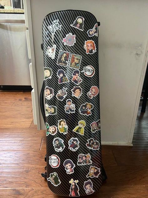 Violin Case Aesthetic, Violin Case, Violin Lessons, Violin Sheet, Case Aesthetic, Violinist, Aesthetic Vintage, Music Stuff, Case Stickers