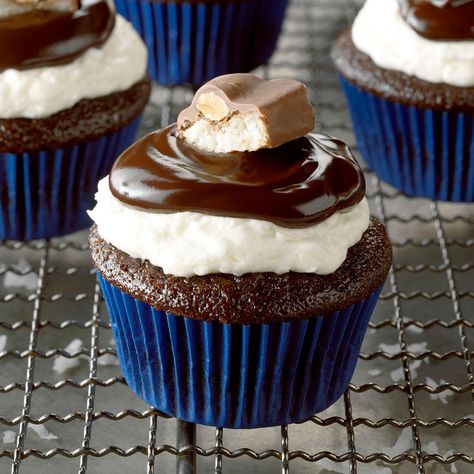 Almond Joy Cupcakes, Cookie Contest, Slow Cooker Casserole, Caramel Bits, Cream Cheese Pound Cake, Baking Cocoa, Chocolate Covered Cherries, Baking Recipes Cookies, Marshmallow Creme