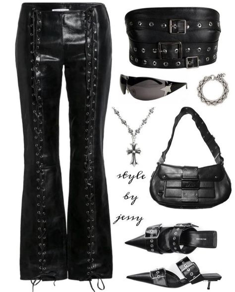 Rockstar Girlfriend Aesthetic Outfits, All Black Winter Outfit, Black Leather Outfit, Rock Star Outfit, Dress Over Pants, Rockstar Gf, Rock Outfits, August 26, Closet Fashion